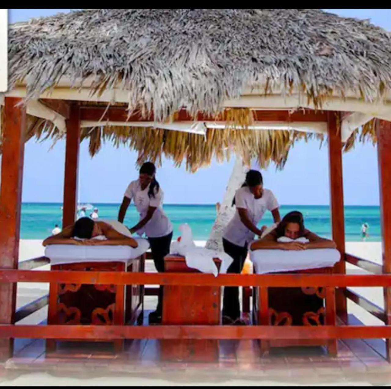 Madonna Pool Beach Los Corales Пунта-Кана Экстерьер фото